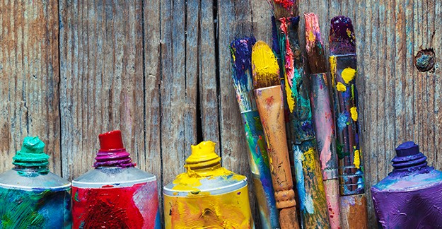 Paint and paint brushes