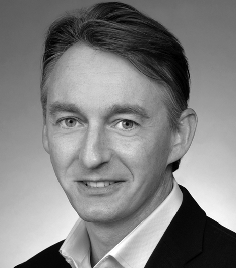 Simon T. Adams Photo