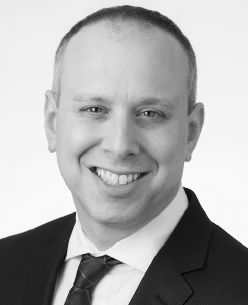 Aron Izower Photo