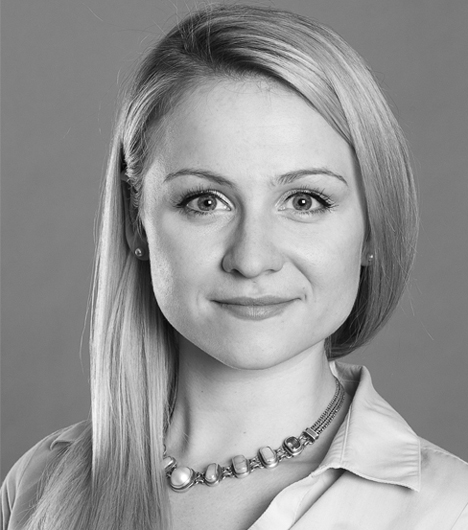 Estelle Macleod Photo