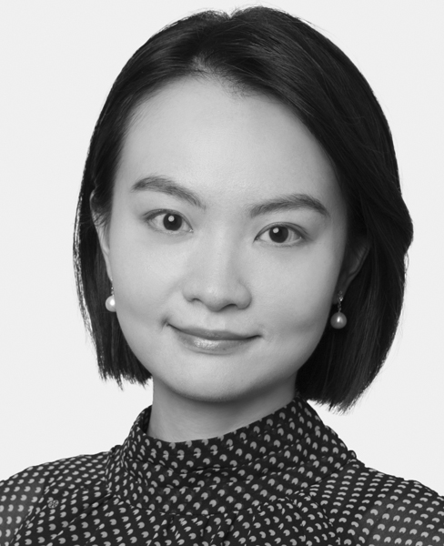 Lucy Qin Photo