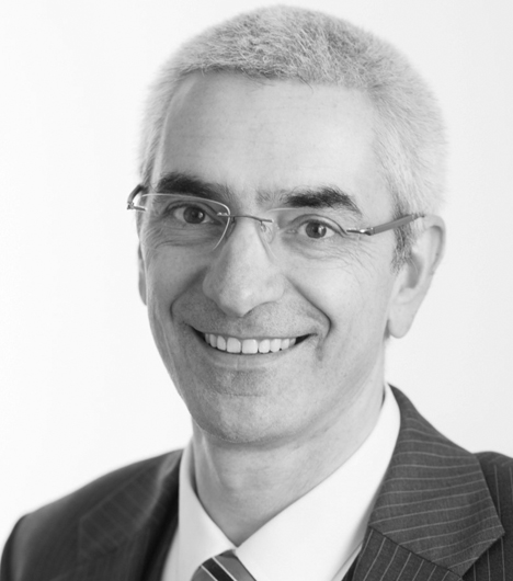 Dr. Etienne Richthammer Photo