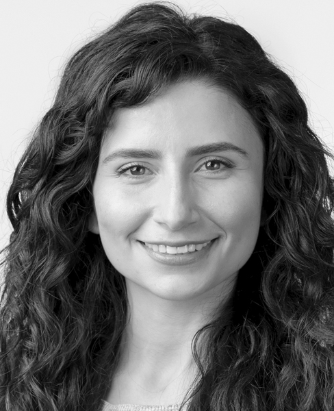 Ariya Serbest Photo