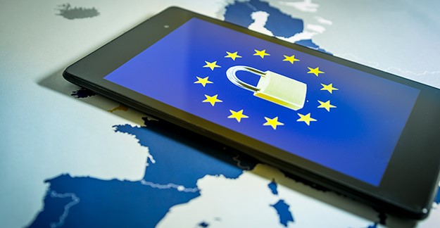 Tablet with lock symbol